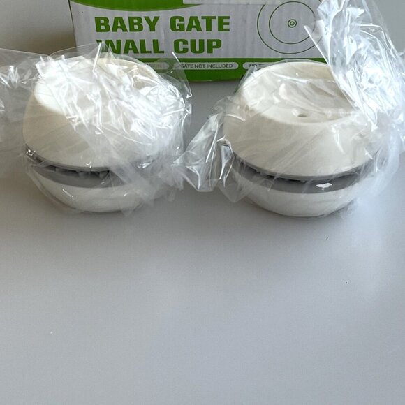 BABY GATE WALL CUPS BUMPERS 4 PACK - Picture 3 of 4